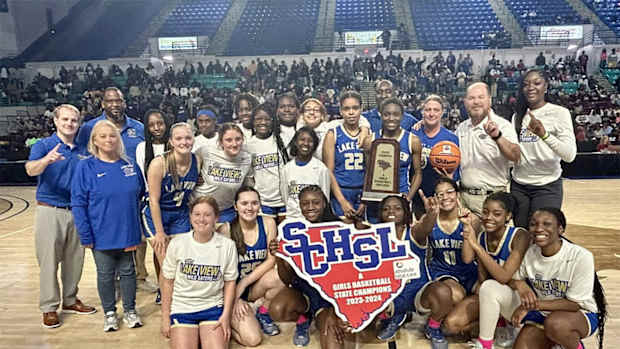 Lake View Girls Basketball 2024